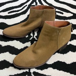 Lucky Brand LK-Bremma Suede Leather Ankle Bootie Olive Green Size 9.5